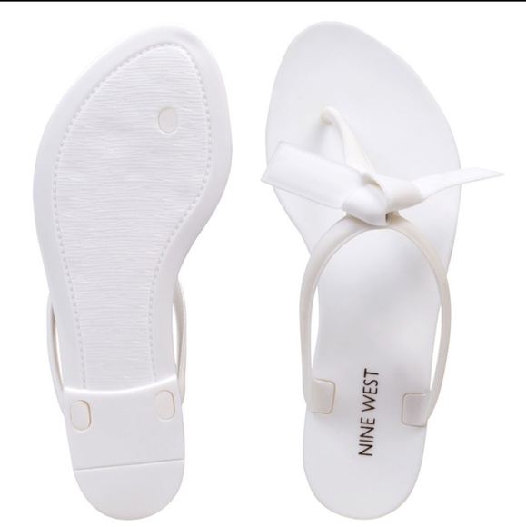 nine west mahogany jelly flat sandal